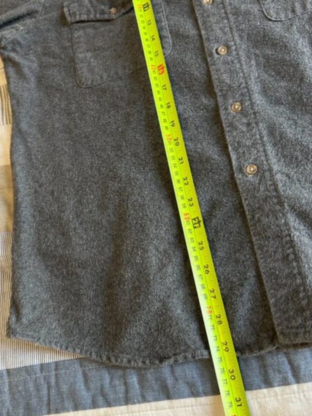 Men's Gray Casual Button-Down Shirt - Classic Long Sleeve - Picture 4 of 4
